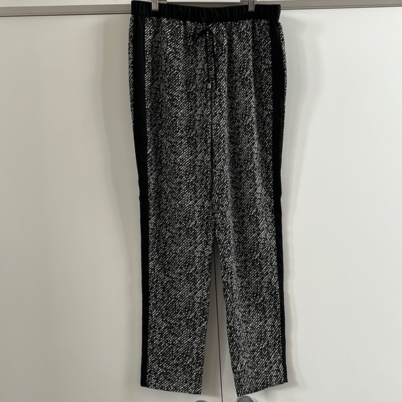 Vince Camuto Pull On Drawstring Pants - Picture 3 of 8
